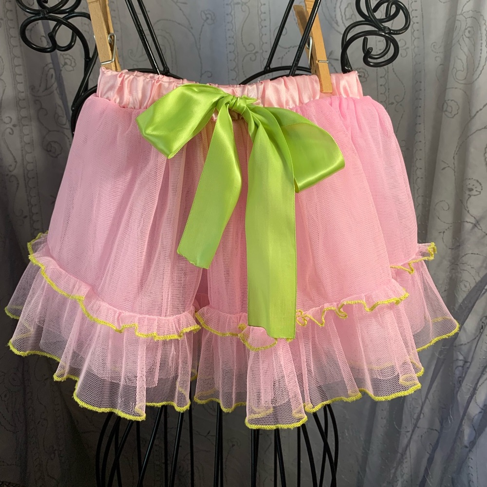 Reflectionz Skirt Pink with Green Bow and Trim Layered Tulle Elastic Waist